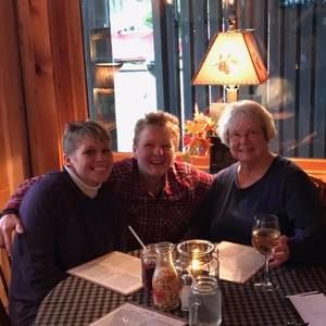 Meet your Posher, Amy